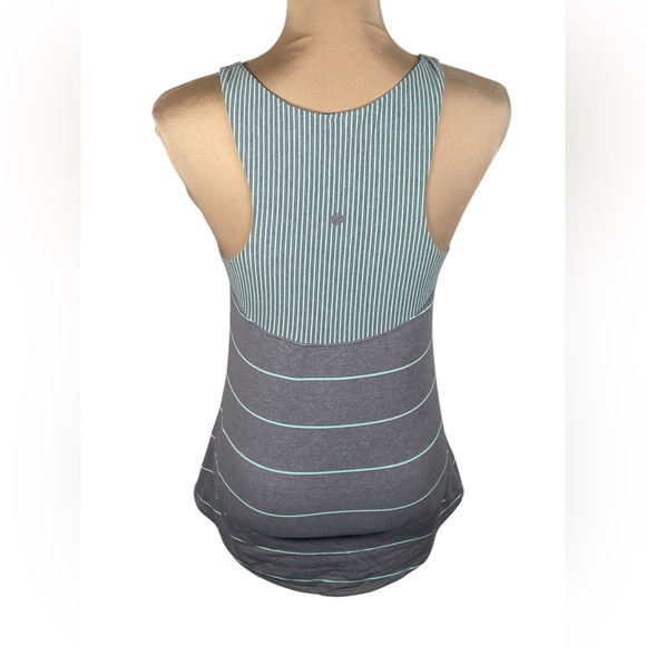 LULULEMON Green & Gray Striped Racerback Tank Top Size 6 - Picture 2 of 8
